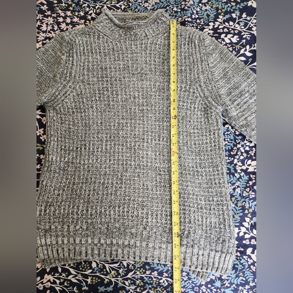 Women's Barbour Gray Mock Neck Wool Sweater Size 10 - Picture 7 of 7